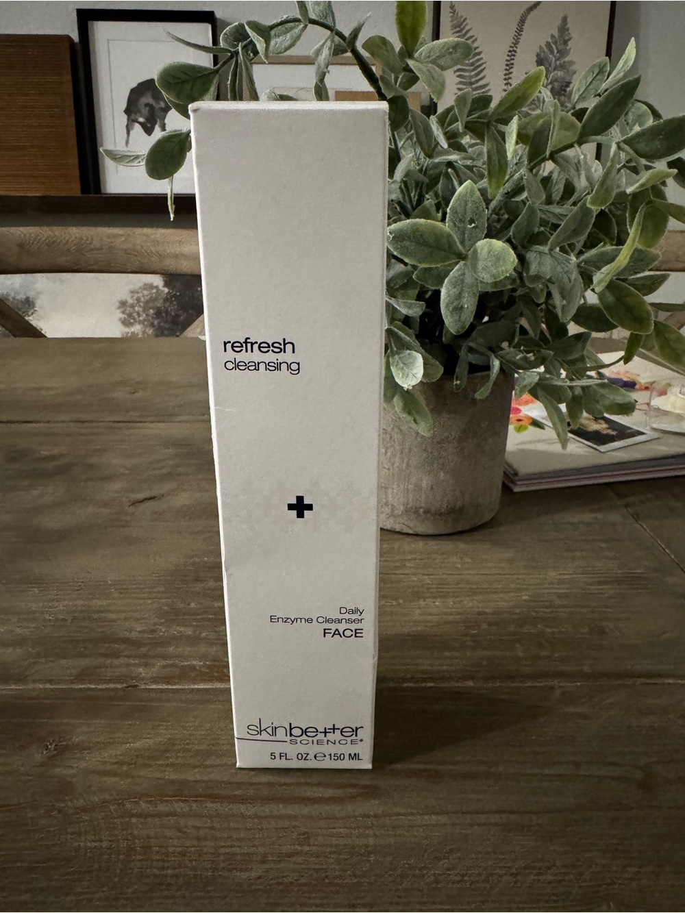 skinbetter science Refresh Cleansing Daily Enzyme Cleanser — White